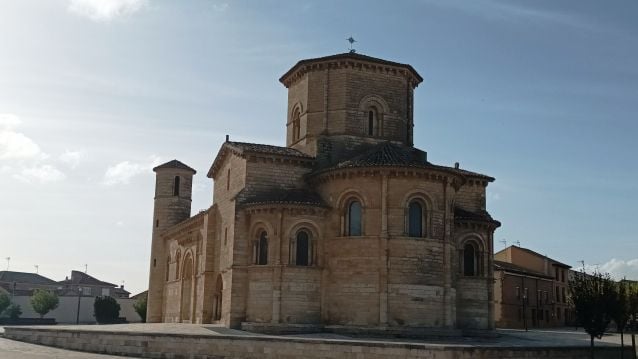 Igrexa de San Martín de Tours en Frómista Igrexa de San Martín de Tours en Frómista