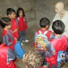 Visita de nenos do colexio San José ao castelo de Soutomaior