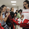 Miembros de la Asociación Down Xuntos visitan Cruz Roja con motivo de su 150 aniversario