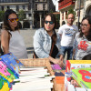 Iniciativa Pasen e lean na praza da Ferrería con motivo do Día Internacional do Libro 2017