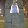 Protesta de Galiza Nova nas estatuas e monumentos de Pontevedra para dicir non á Lei do aborto 