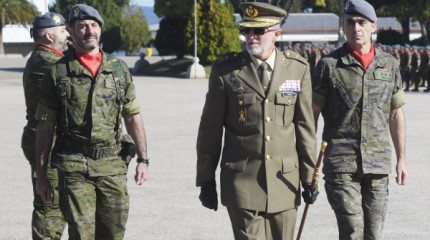 El general de la Brilat, Antonio Romero Losada, se despide