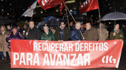 Manifestación de la CIG en Pontevedra en defensa de la industria y del empleo
