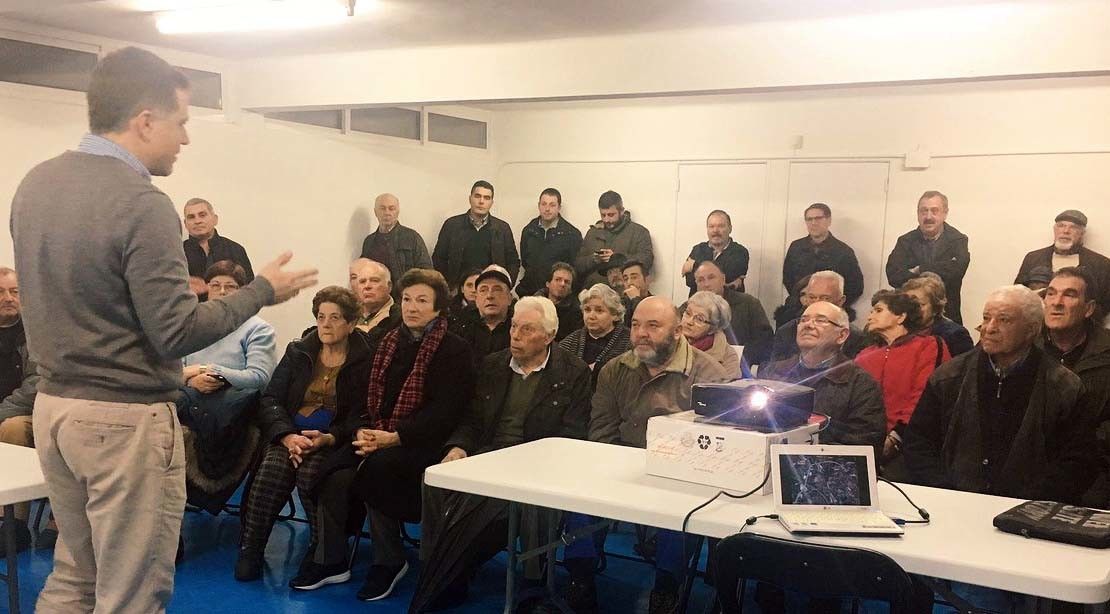 Reunión del Partido Popular con vecinos de Cerponzóns