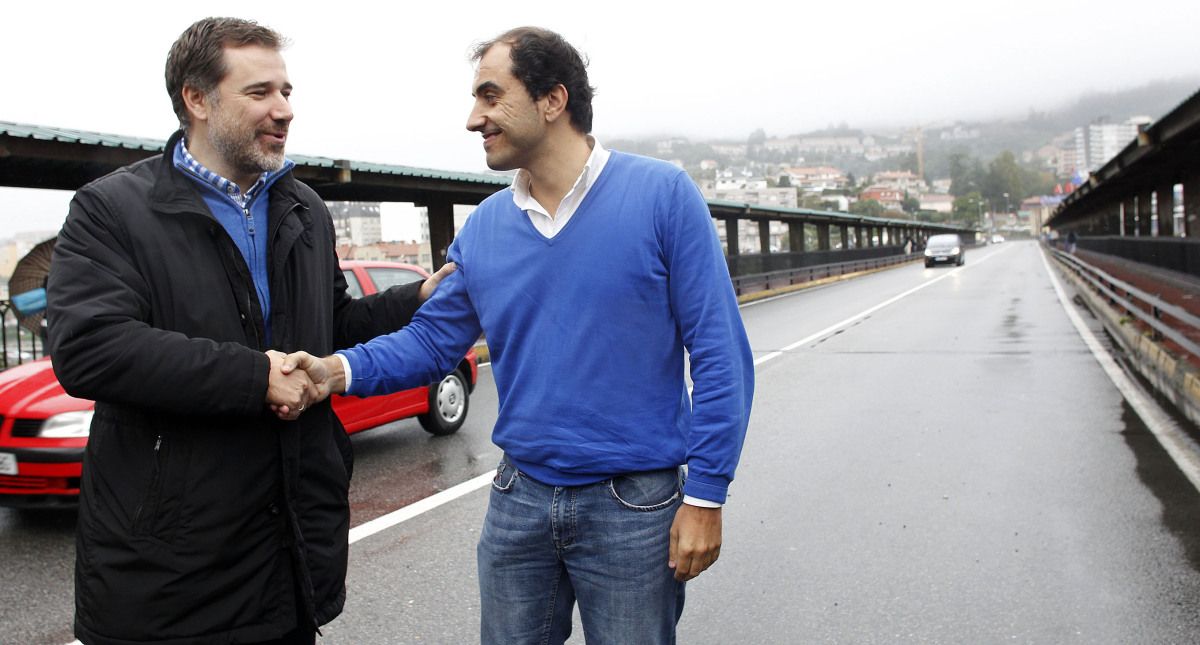 Los portavoces municipales del Partido Popular en Pontevedra y Poio, Jacobo Moreira y Ángel Moldes (6/11/2013)