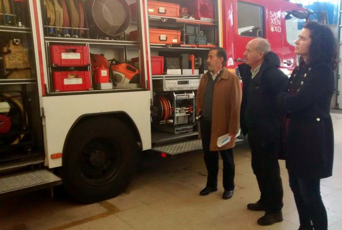 Visita a la base de Emerxencias Sanxenxo