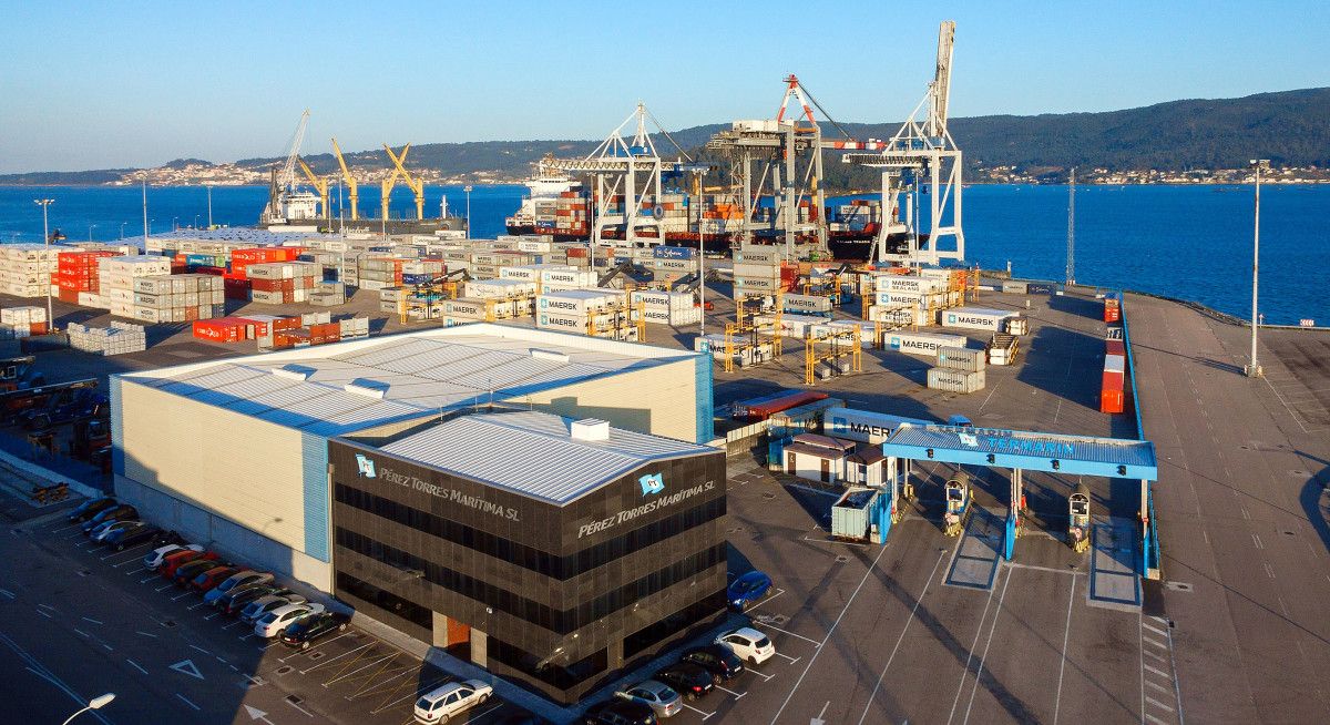 Terminal de contenedores del Puerto de Marín