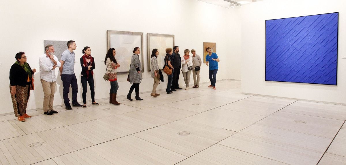 Visita cruzada en el Sexto Edificio del Museo con María Lado y Kiko Novoa