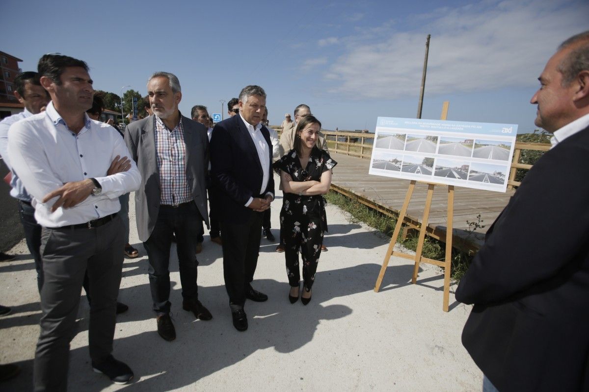 Ethel Vázquez supervisa la puesta en servicio de las obras de mejora de la seguridad vial en la carretera  PO-308