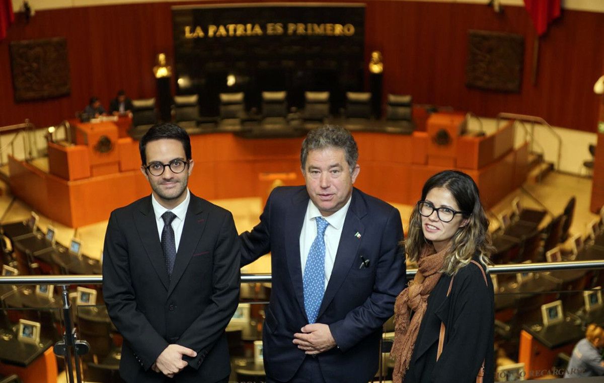 Miguel Anxo Fernández Lores en el Senado de México