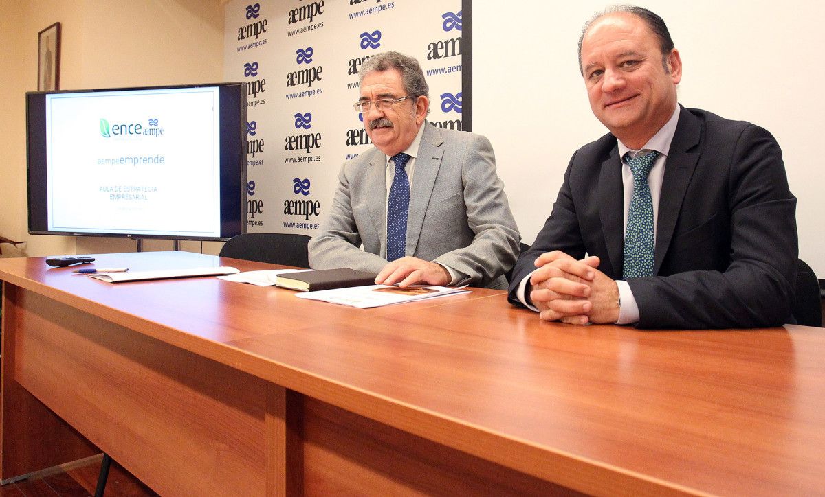 José María Corujo, presidente de Aempe y Antonio Casal, director territorial de Ence