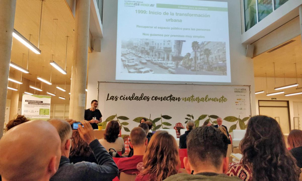 Participación de Demetrio Gómez en el Congreso Nacional de Medio Ambiente (Conama) en Valencia