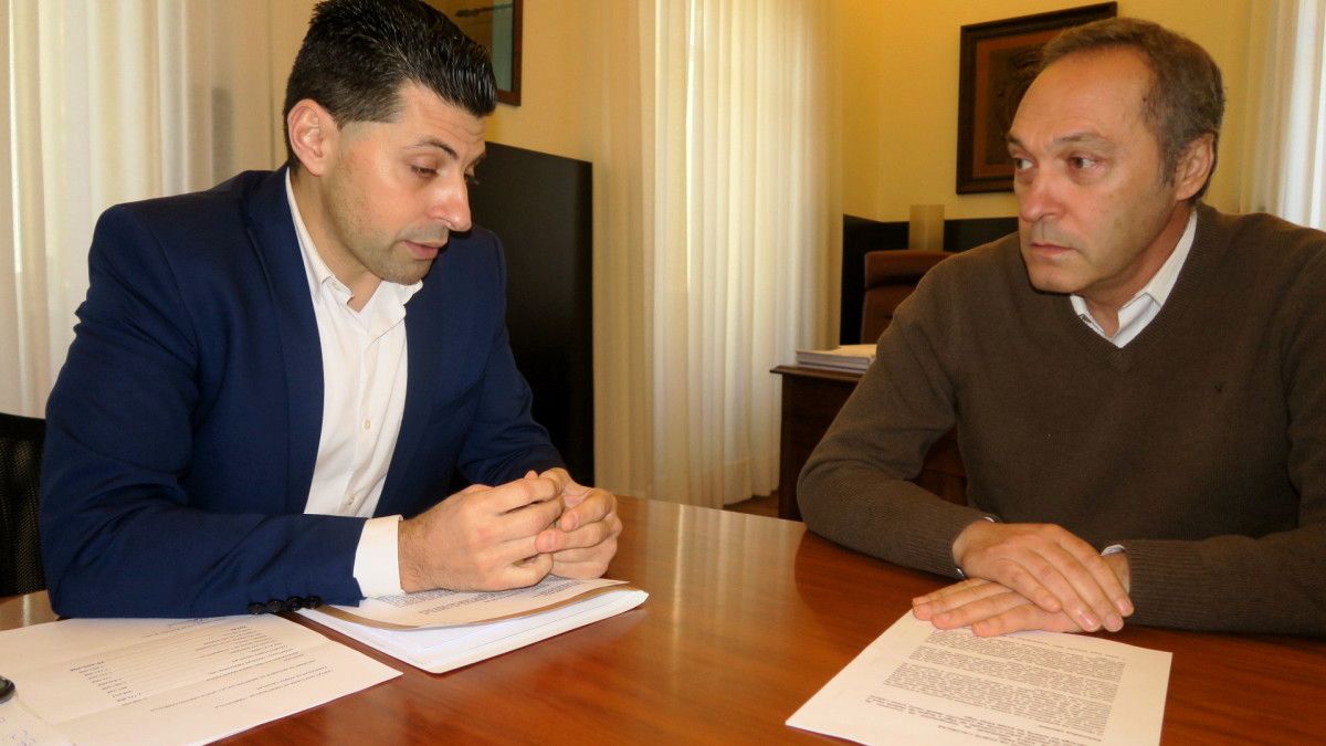 Reunión de los alcaldes de Ponte Caldelas e Soutomaior