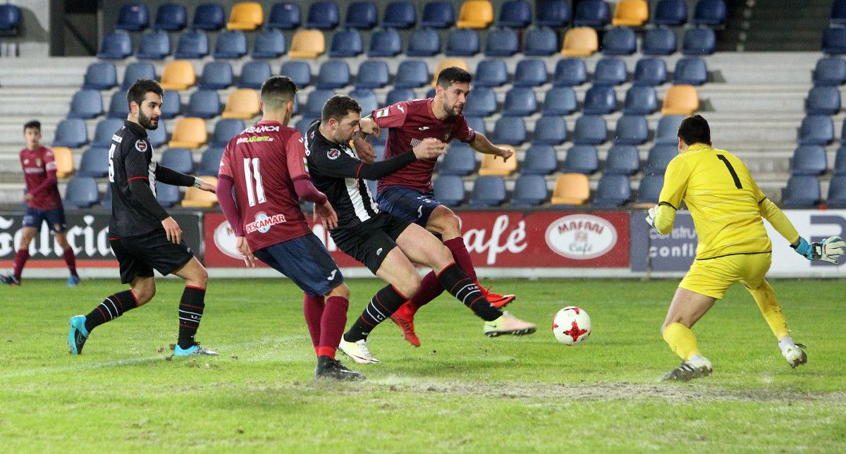 Partido de Copa Federación entre Pontevedra y Escobedo