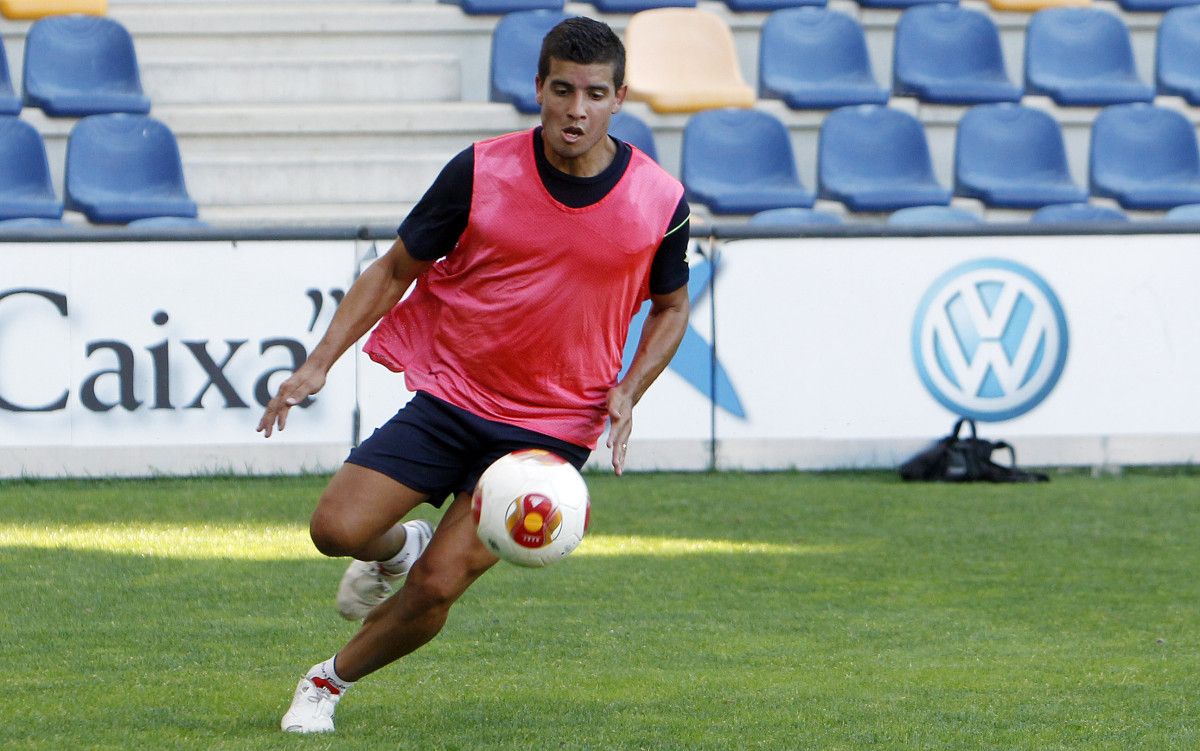 Adrián Gómez entrenando en Pasarón