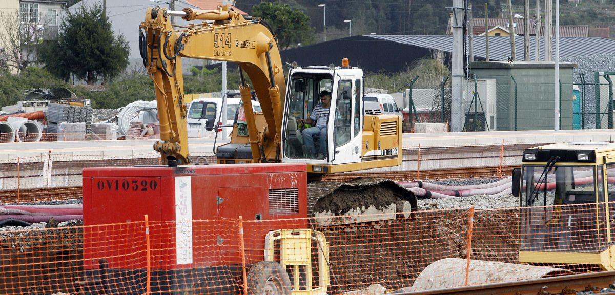 Trabajador en las obras de la estación