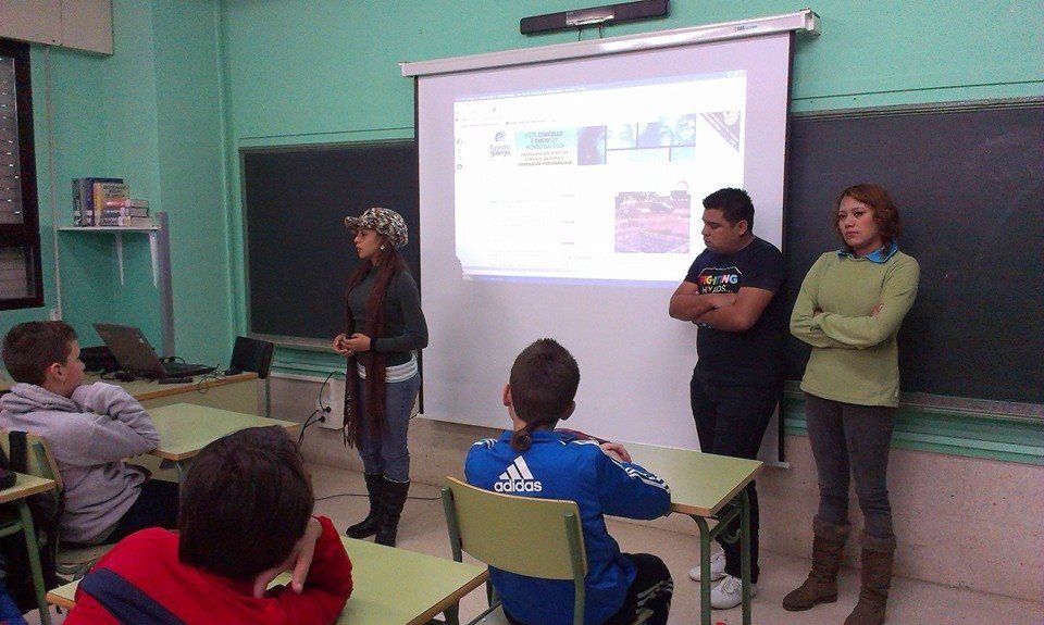 José Manuel Rodríguez y Yasmin Pineda son los responsables del programa ambiental de Radio Tehuacán