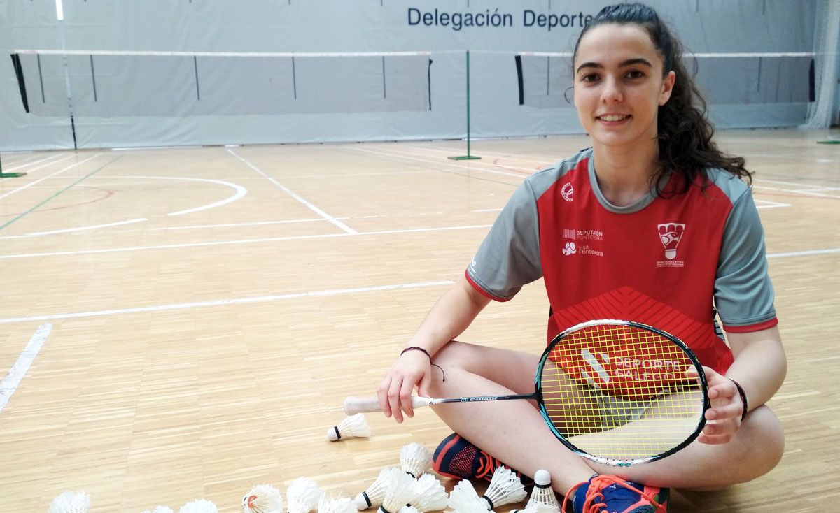 Ana Carbón, jugadora del Bádminton Pontevedra