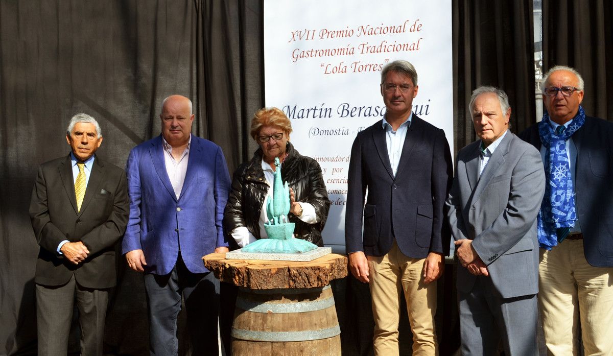 Jurado del premio nacional de gastronomía tradicional Lola Torres