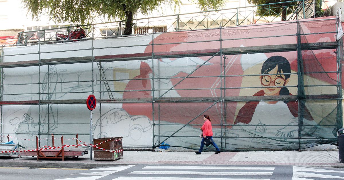 Pintado del mural de María Victoria Moreno