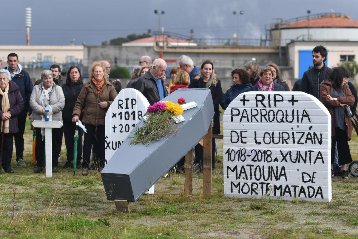 "Cementerio de la dignidad" contra la ampliación de la EDAR de Os Praceres