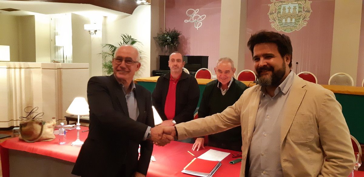 Regueiro felicita a Olmedo por su victoria en las elecciones a la presidencia del Liceo Casino de Pontevedra