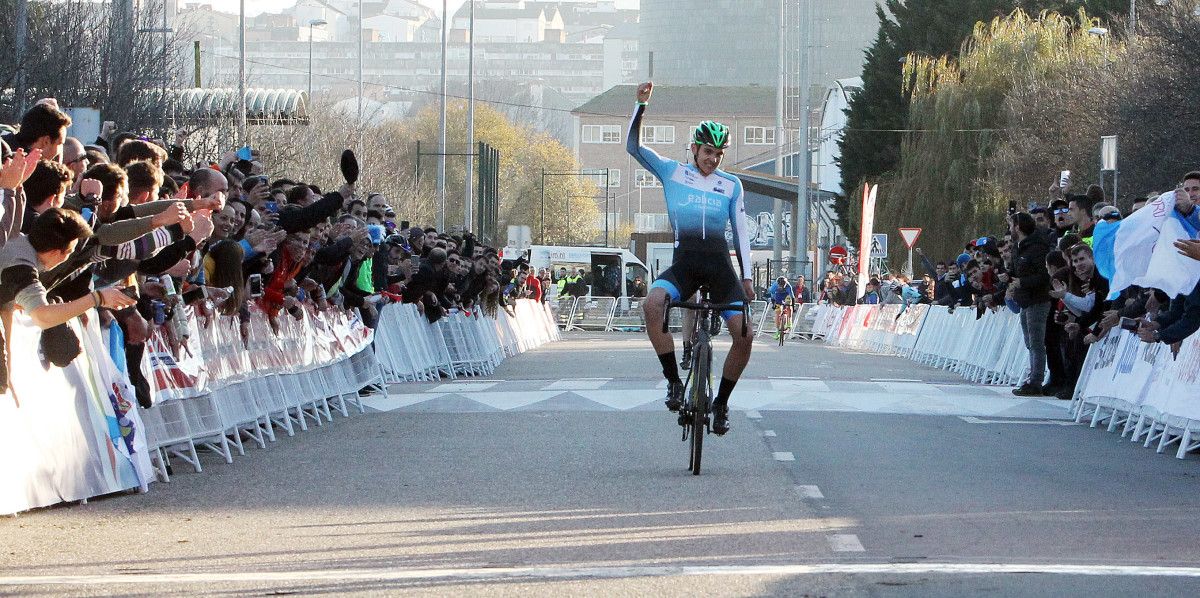 Primera jornada del Campeonato de España de Ciclocross en la Illa das Esculturas