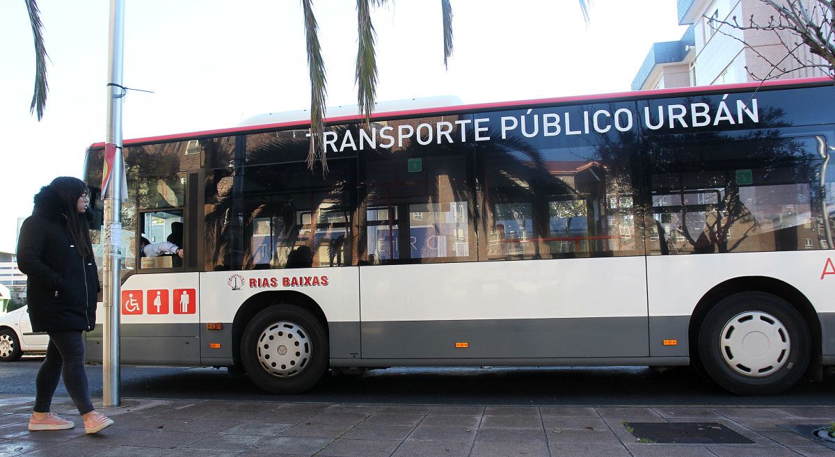 Autobús de transporte público