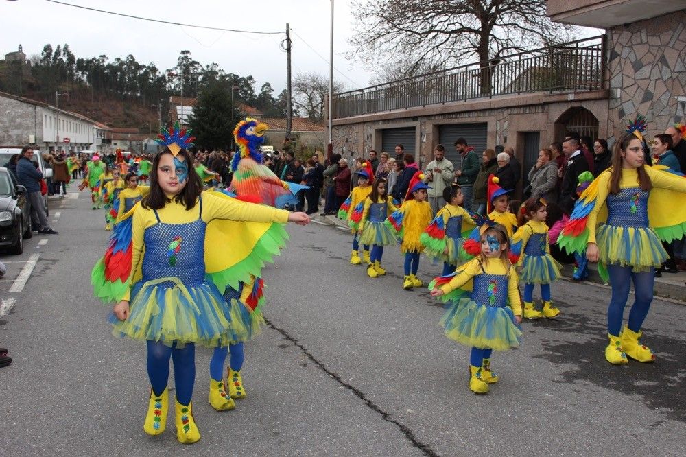 Desfile del Entroido en A Lama