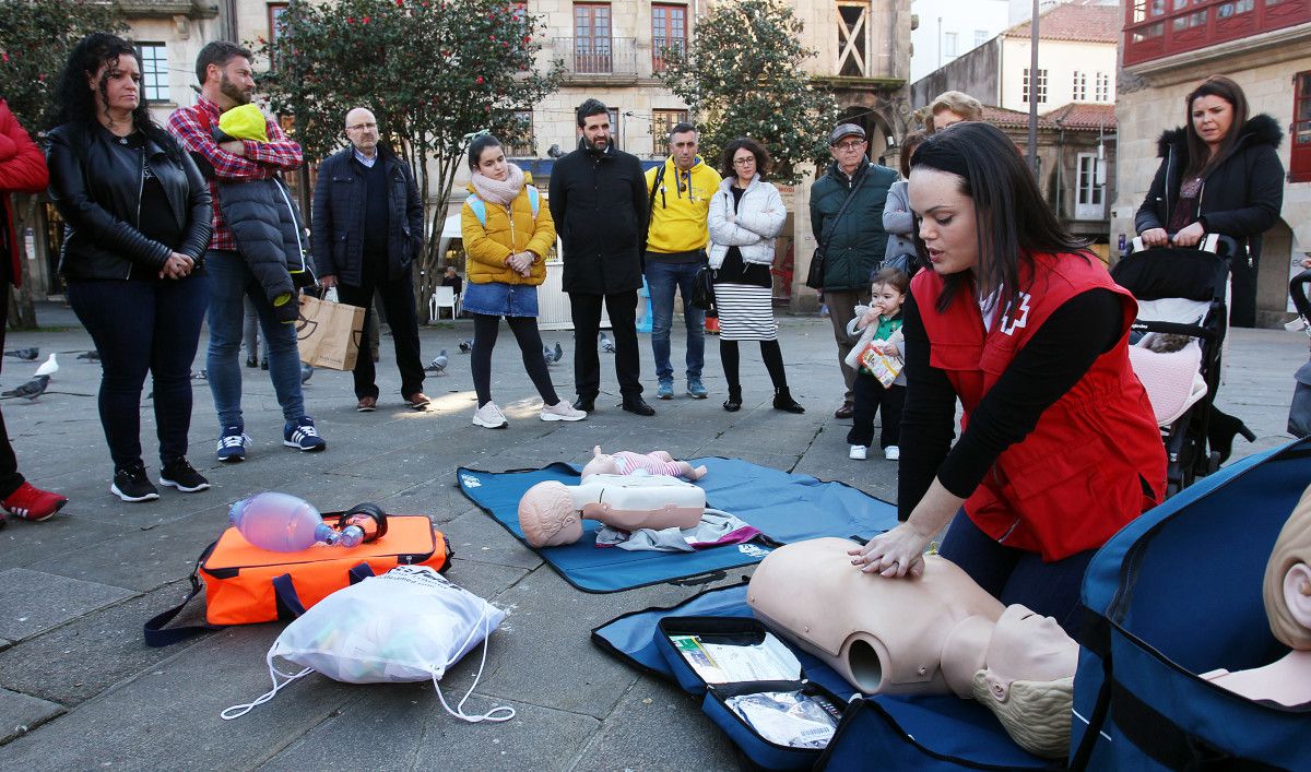 Formación en primeros auxilios para el voluntariado del ITU Multisport Festival