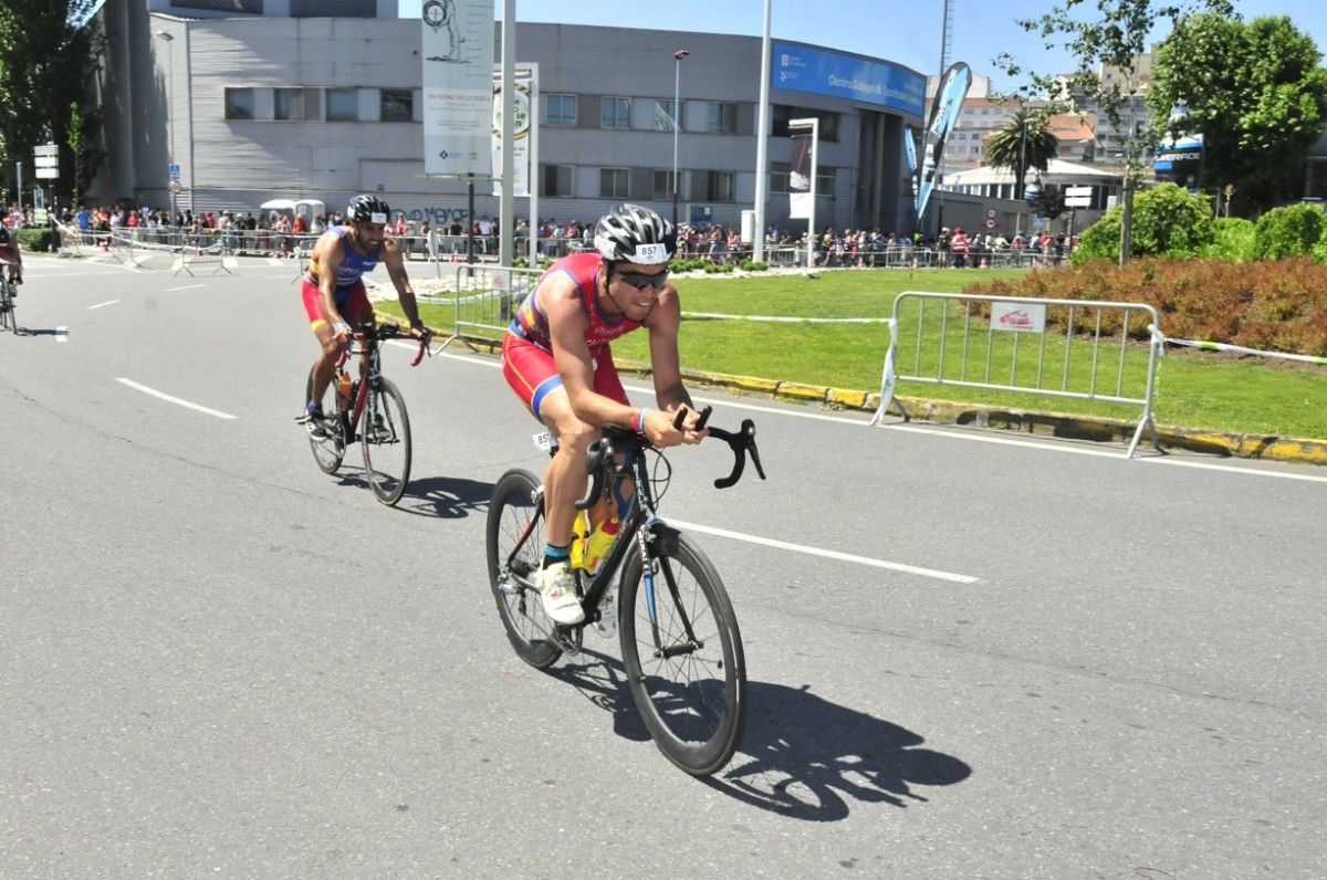 Grupos de Edad y duatlón popular PontealDu en la segunda jornada del Mundial 2014