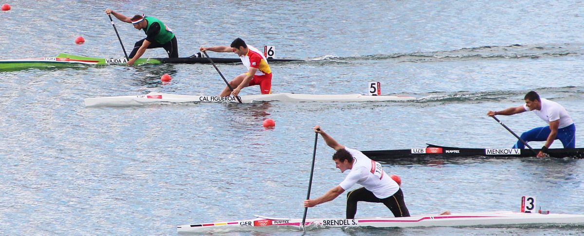 David Cal compitiendo en las semifinales de C-1 1000m en los Juegos Olímpicos de Londres