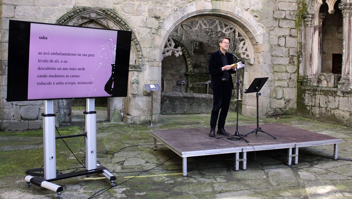 Recital de inauguración do festival PontePoética 