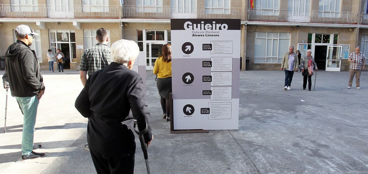 Entrada al colegio Álvarez Limeses