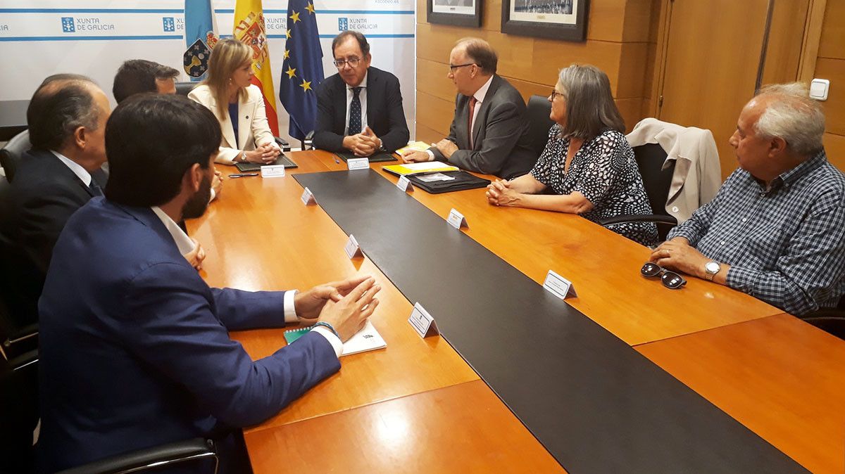 Sinatura do convenio entre Institucións Penitenciarias e a Xunta de Galicia