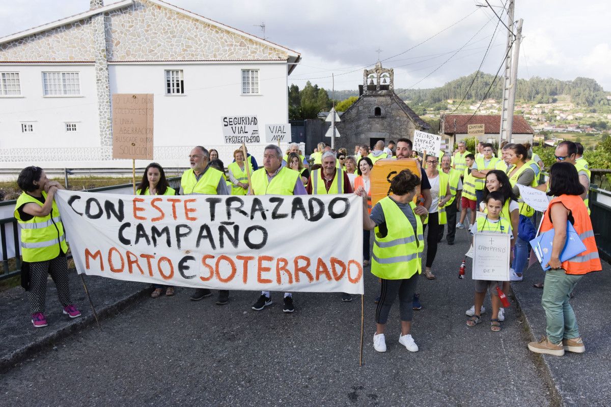 Marcha vecinal en Campañó contra el proyecto de la variante de Alba