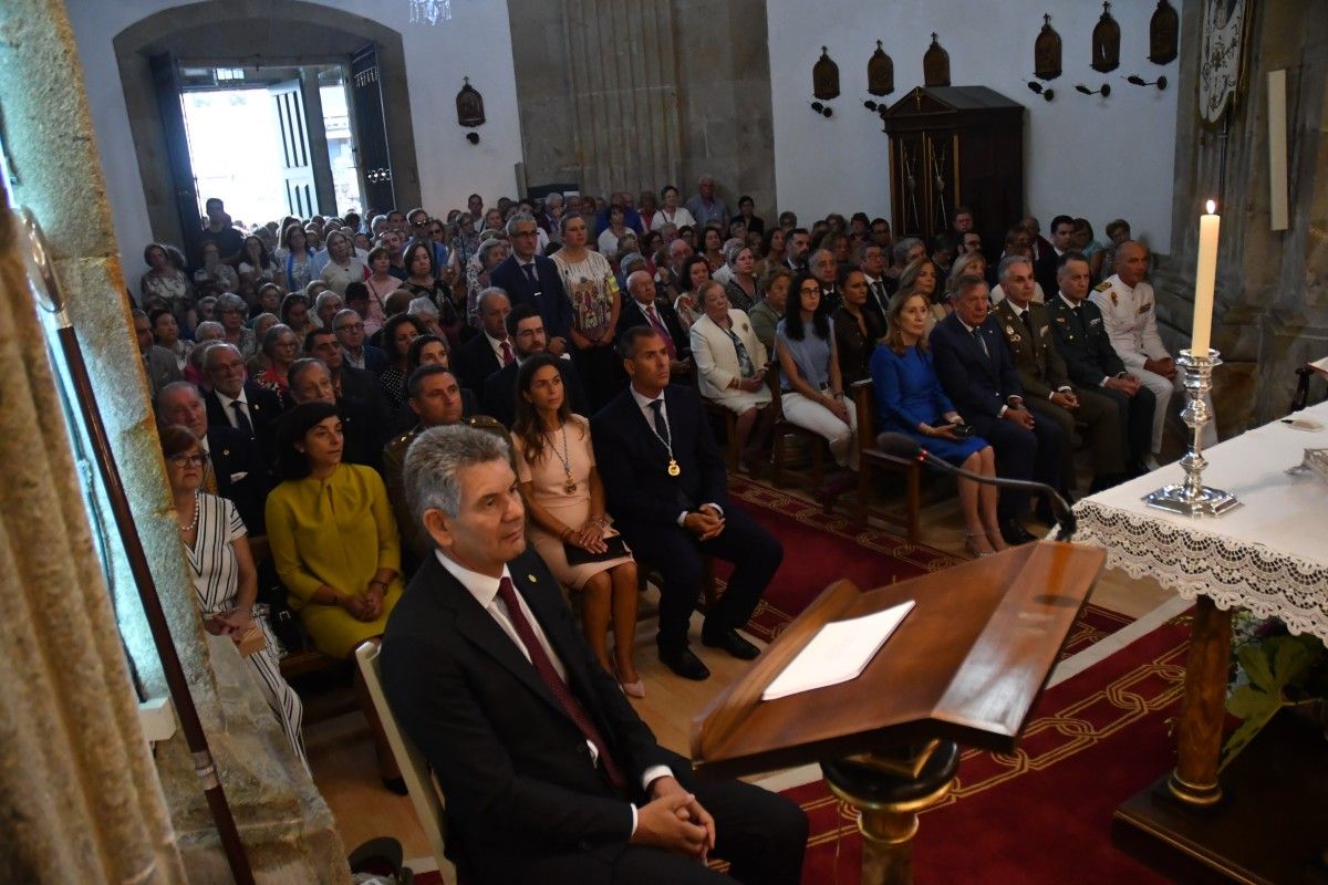 Ofrenda a la Virgen Peregrina como patrona de la provincia