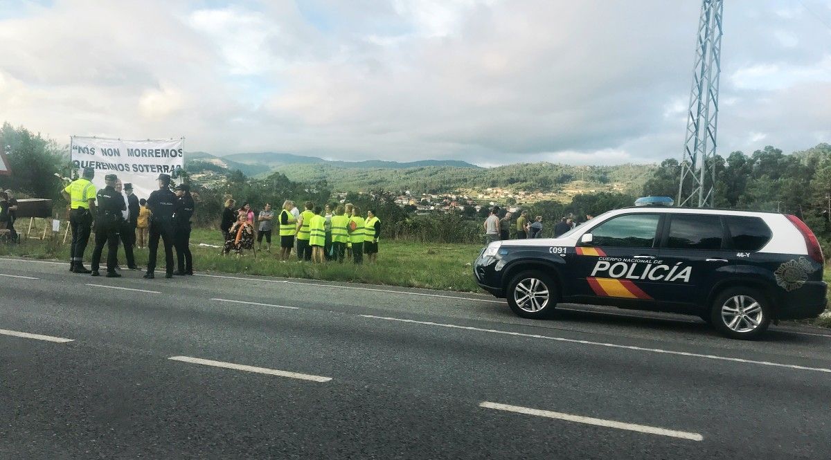 Protesta dos afectados pola Variante de Alba