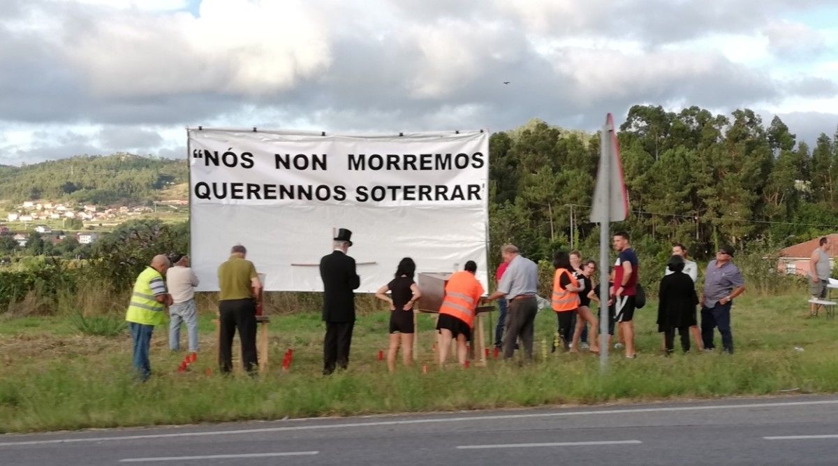 Protesta dos afectados pola Variante de Alba