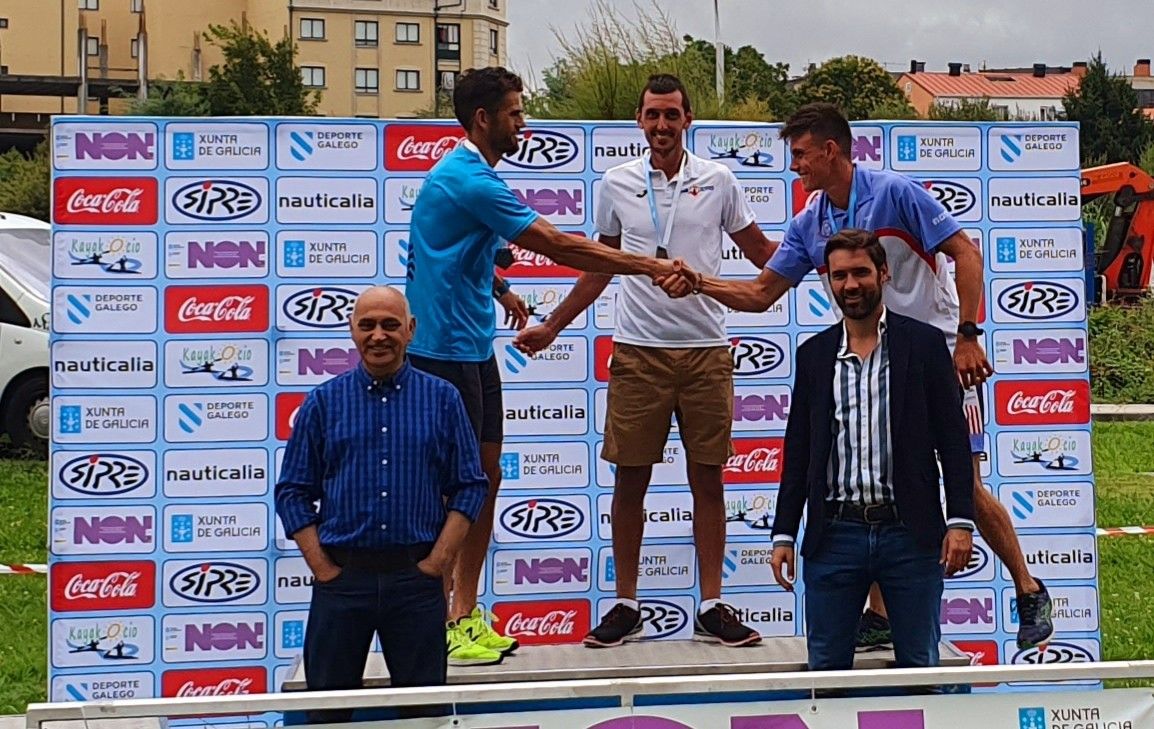 Entrega de medallas del Campeonato de España de Maratón de Piragüismo