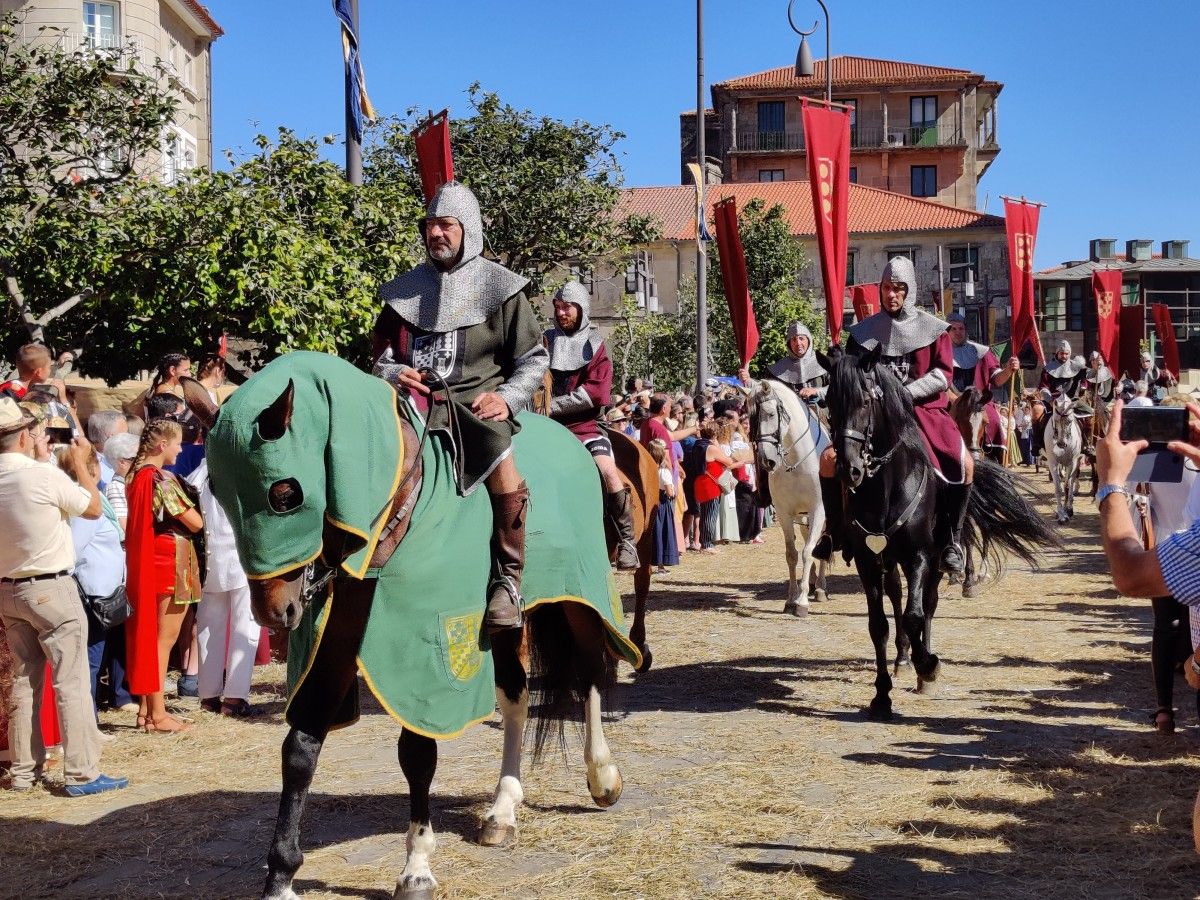 Recreación del transporte del vino en la Feira Franca