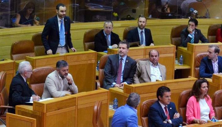 Jacobo Moreira en el Parlamento