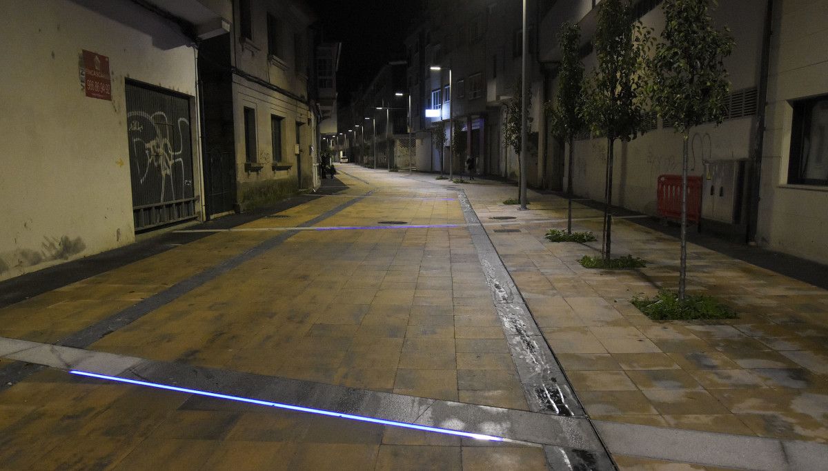 Iluminación azul en el Camino Portugués por O Gorgullón