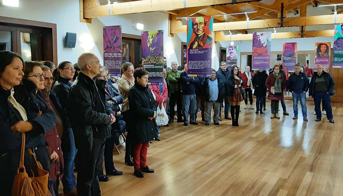 Inauguración de la exposición "Todos feministas… E ti?"