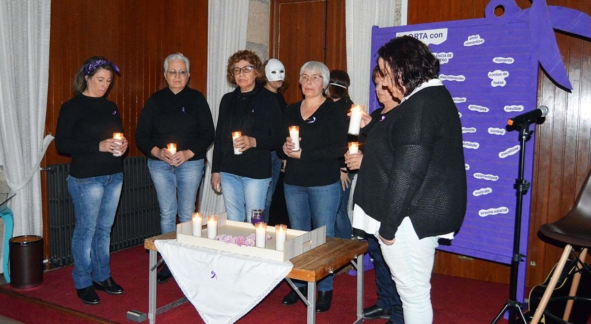 Acto por el 25N en Ponte Caldelas