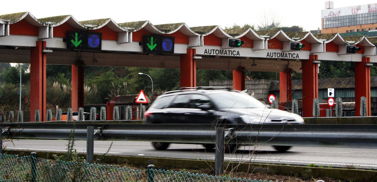 Cabinas de peaje de la autopista AP-9