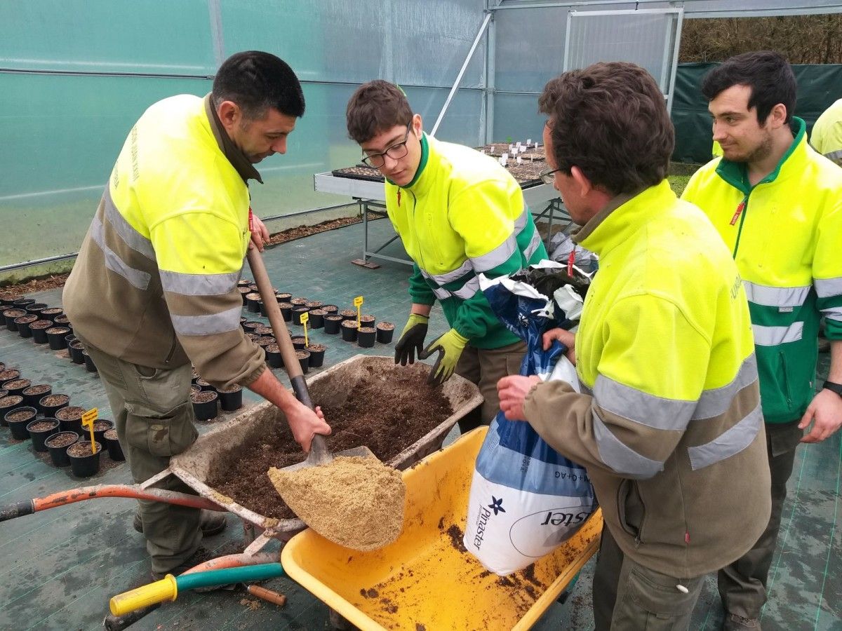 Visita a las instalaciones de la Fundación Juan XXIII en el Lago de Castiñeiras