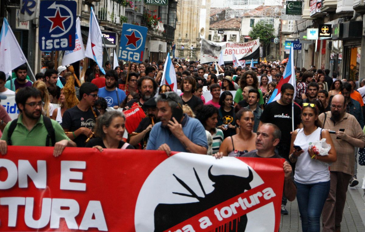 Manifestación convocada por 'Touradas fóra de Pontevedra'