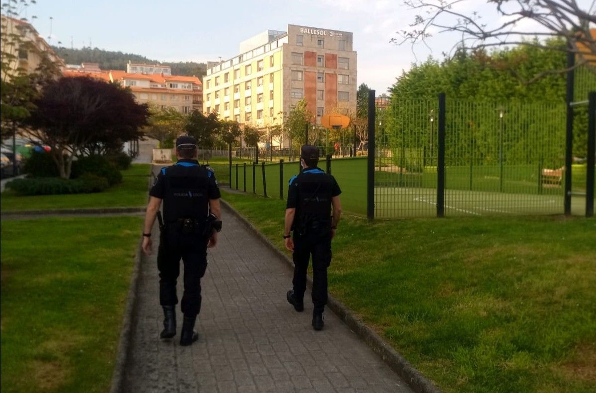 Policía Local de Poio durante el confinamiento