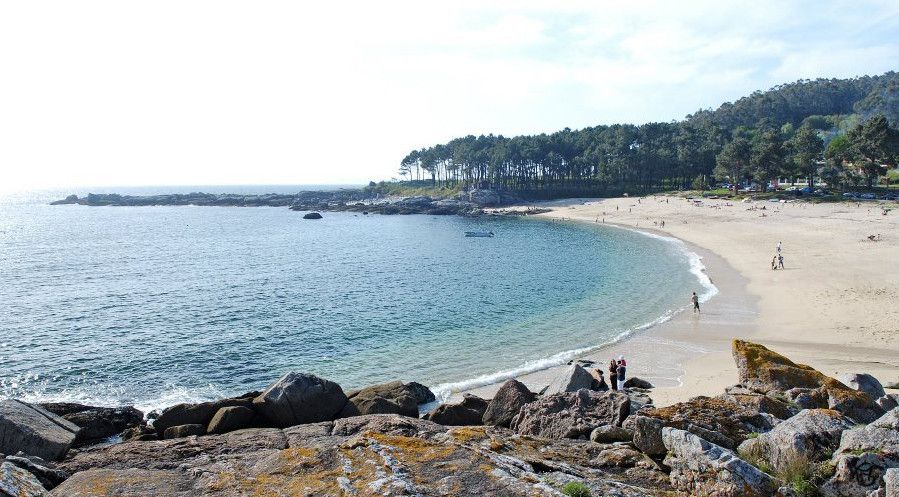 Praia Area de Bon, Bueu